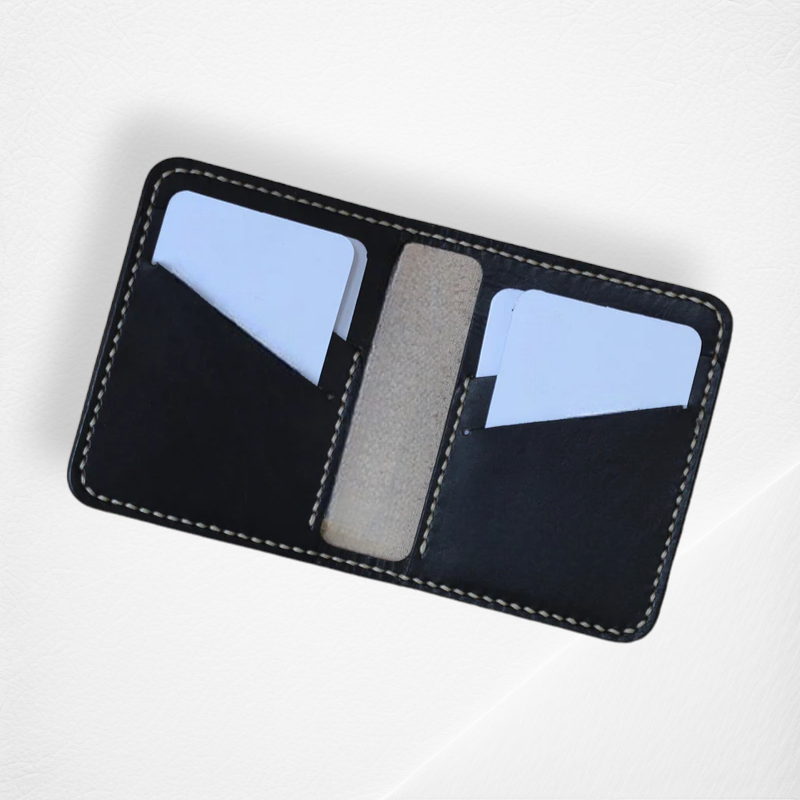 Arthur Vertical Card Wallet